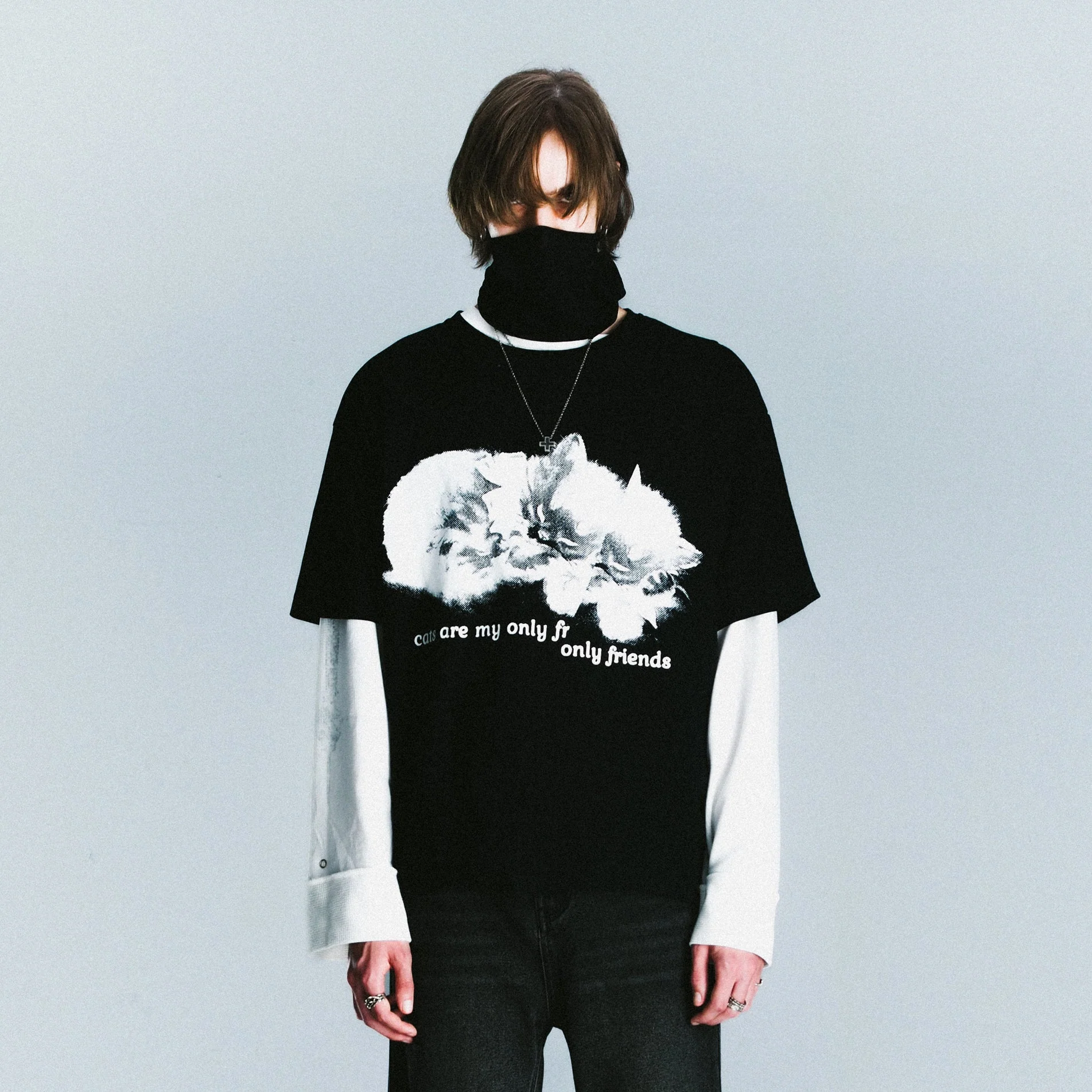 CATS SPLIT TEE - Image 4