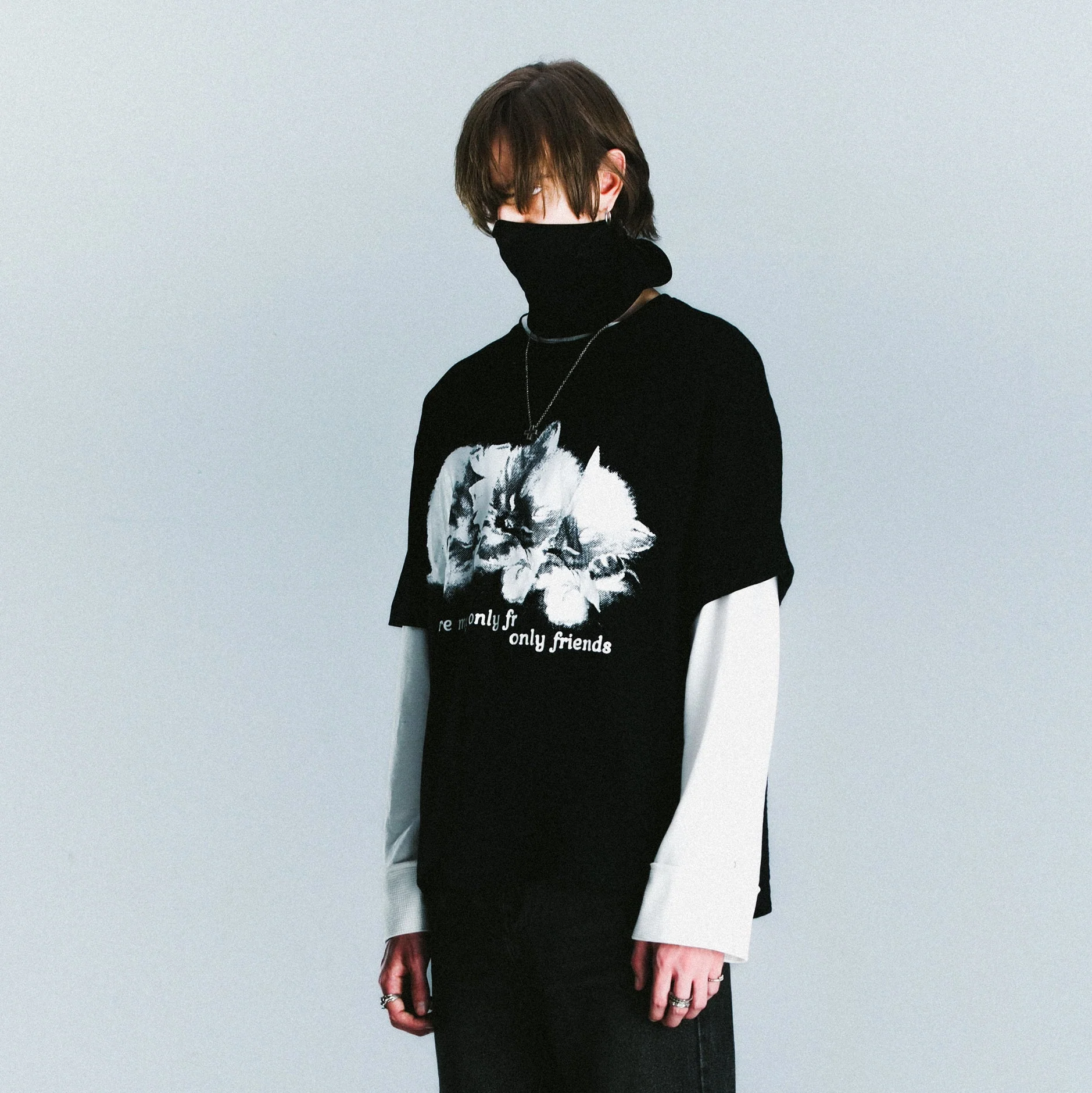 CATS SPLIT TEE - Image 6